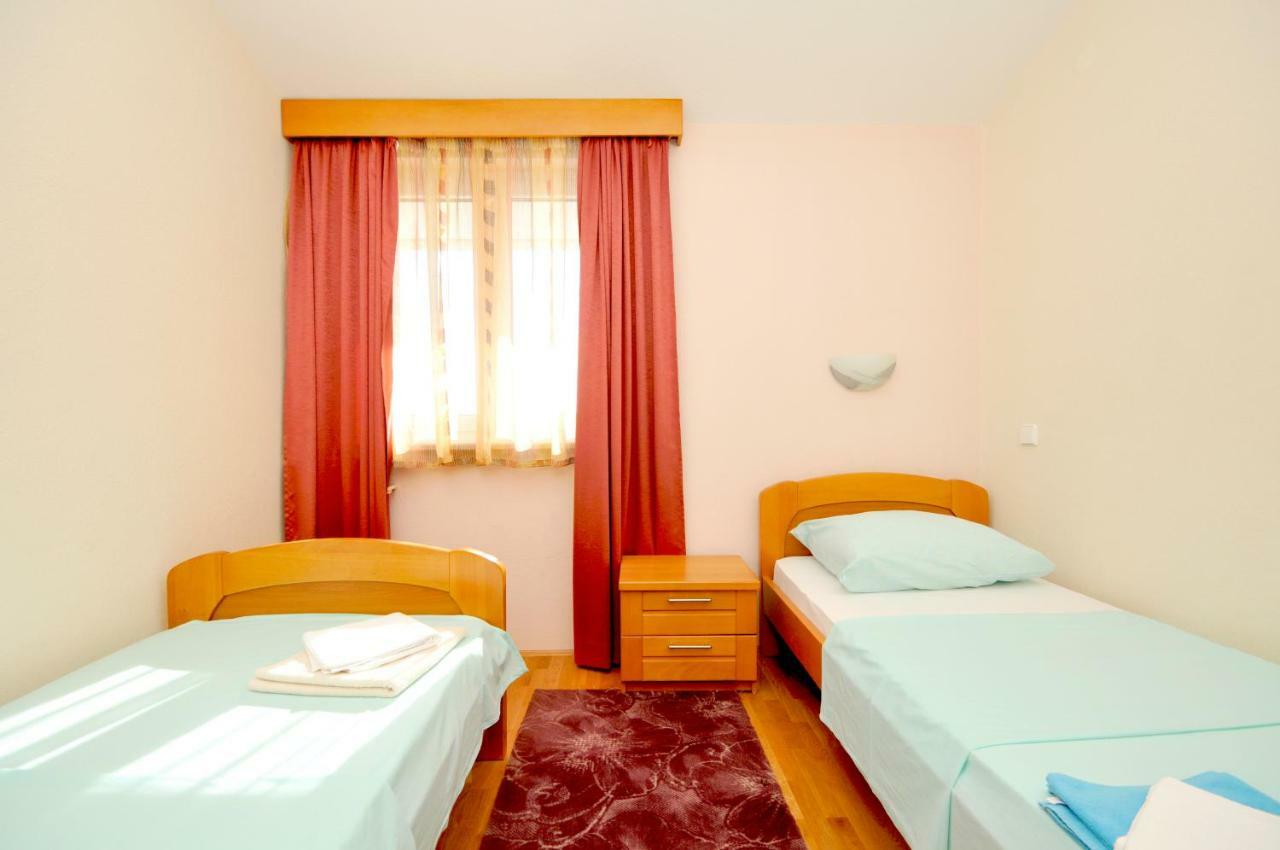 Apartman Beric Trogir Exterior photo